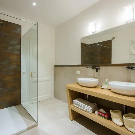 Mamo - San Luxury Apartmán Florencie